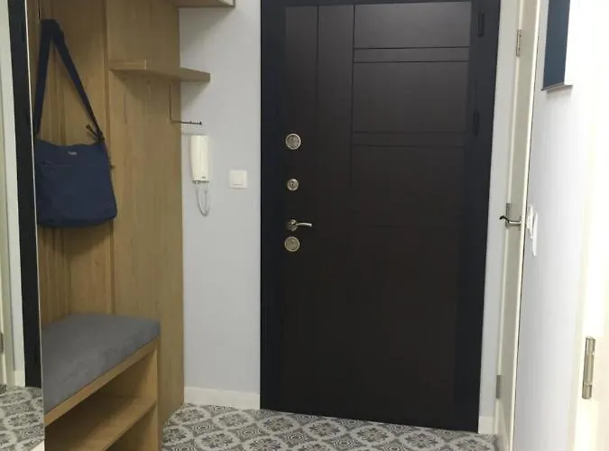 For Two בורגאס